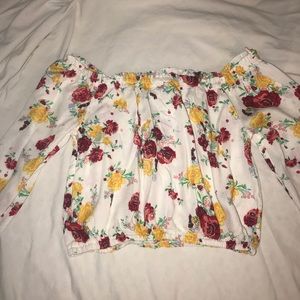 Divide crop top small